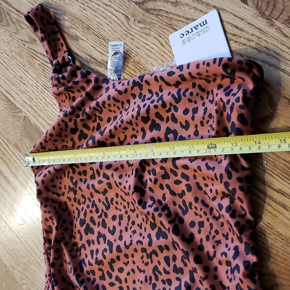 (8) NWT Maree Maree Leopard Print One Shoulder One Piece Swimsuit Austrailian - Picture 9 of 11